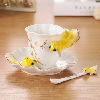3D Rybka Keramické Hrnčeky Kávy Sady Kosti-čína Teacups s Misky, Lyžice Tvorivé Coffeeware